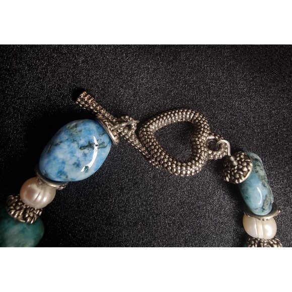 Handcrafted Blue Jasper & Pearl Beaded Bracelet With Heart Toggle Clasp - Picture 4 of 6